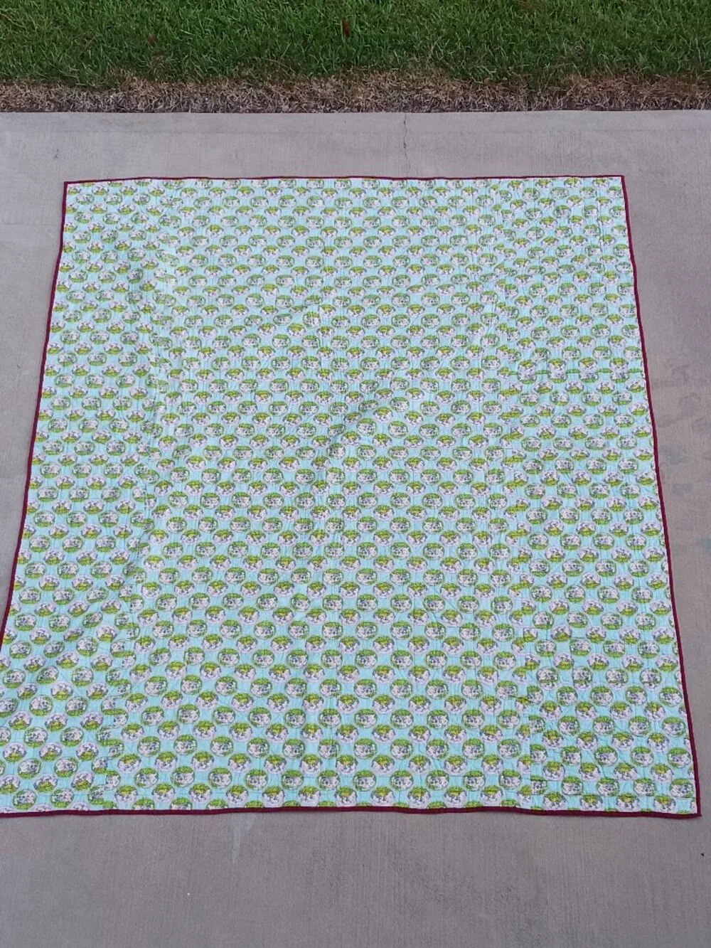 Handmade vintage Quilt 70s full/ short queen wedding ring pattern